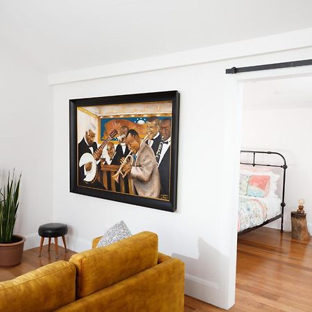 Studio 39 Hotel Shepparton Bagian luar foto